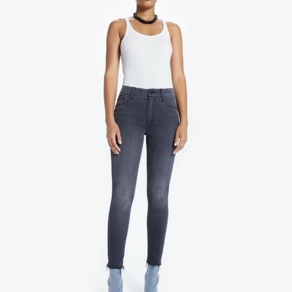 MOTHER Denim - Mother High Waisted Looker Ankle Fray Black Jeans Lighting Up Lanterns Size 26